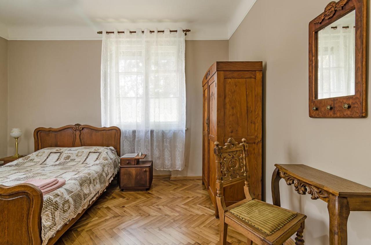 Апартамент Жасмин Apartment Varna Exterior foto